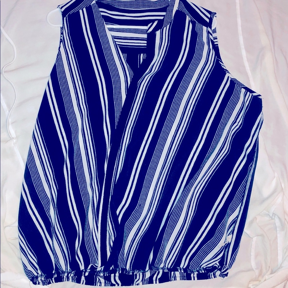 Navy and white sleeveless top NWT from Jc Penny’s